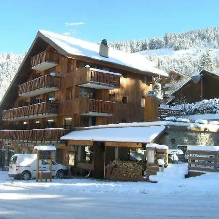 Apartment Montagne 4 Pers A Meribel, Proche Pistes Et Commerces, Animaux Acceptes - Fr-1-180-99