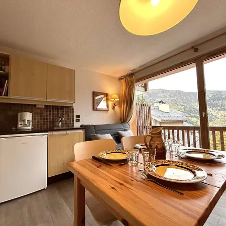 Montagne 4 Pers A Meribel, Proche Pistes Et Commerces, Animaux Acceptes - Fr-1-180-99 Apartment *