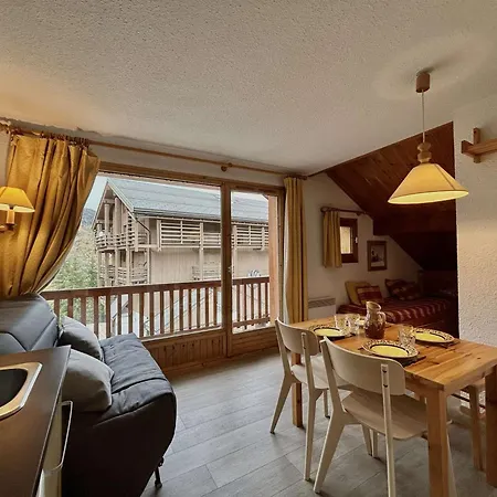 Montagne 4 Pers A Meribel, Proche Pistes Et Commerces, Animaux Acceptes - Fr-1-180-99 Apartment Meribel
