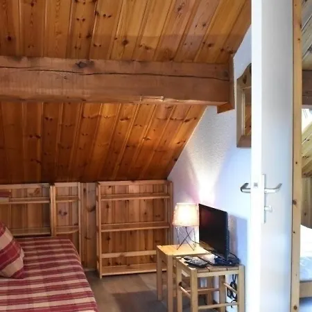 2p 4p A Meribel, Animaux Admis - Fr-1-180-99 * Мерибель